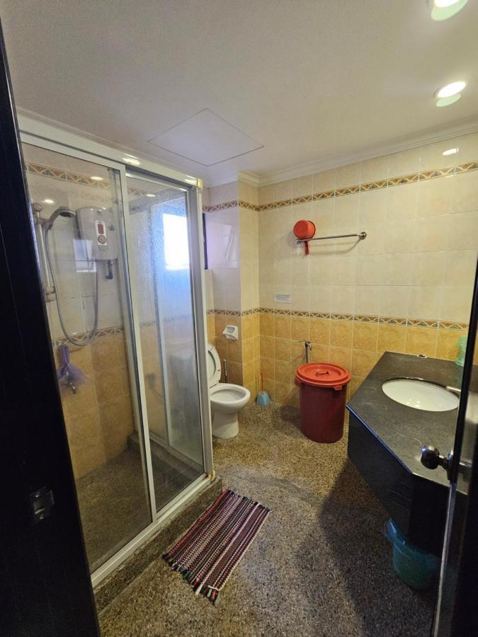 Marina-A38 Kk Centre Homestay Kota Kinabalu Exterior photo